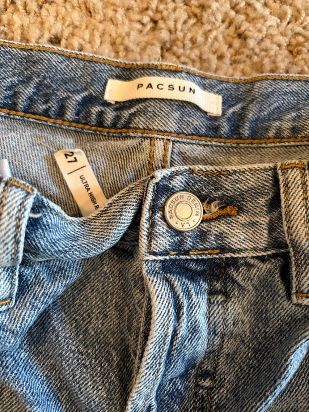 PacSun Light Blue Ultra High-Rise Slim Denim Jeans Acid Wash Lower Legs Size 27 - Picture 2 of 9